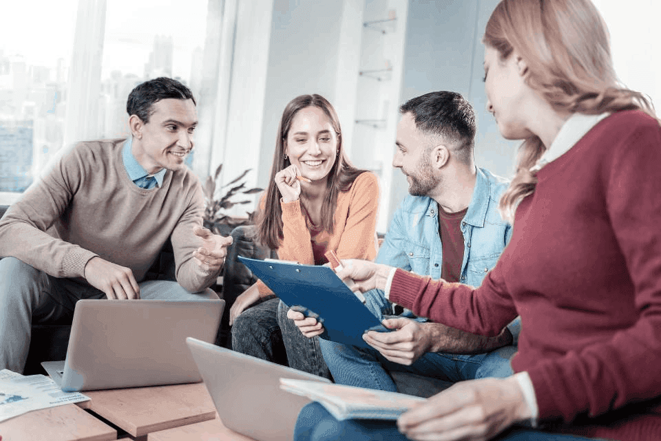 What do job seekers look for in their prospective workplace?